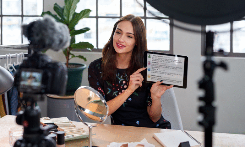 How to Earn as a Social Media Manager in 2025